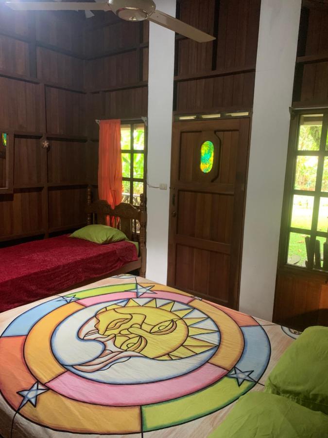 Cabinas Coco Lindo Ojochal Exterior foto